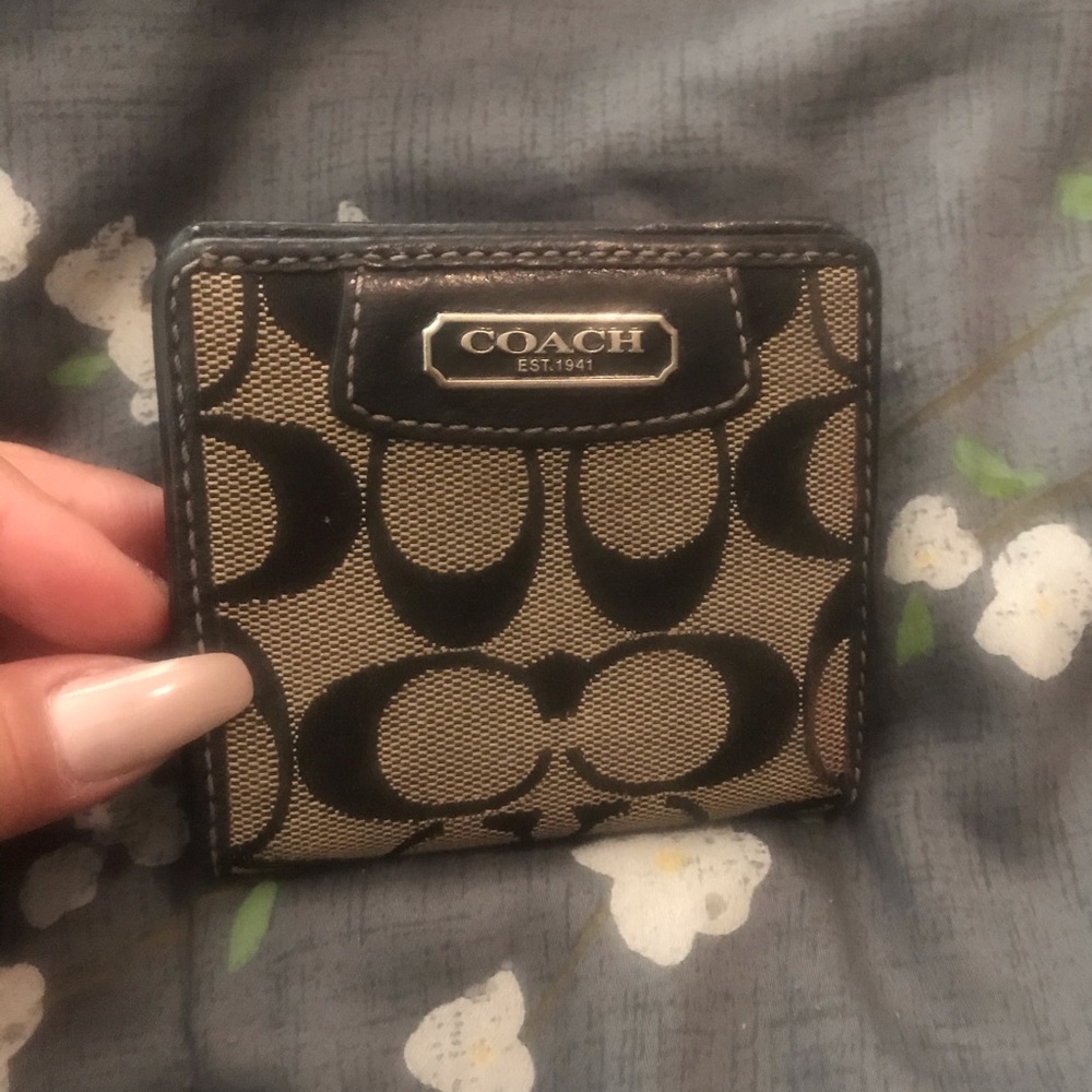Free w/ purse purchase-Authentic Coach wallet